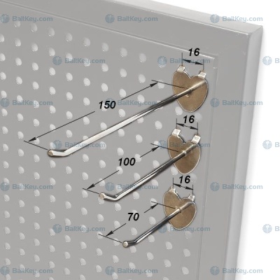 Крючок для стенда с перфорацией , форма сердце, шаг 16мм